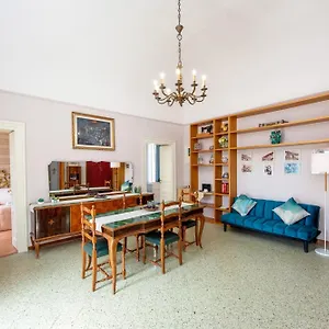 Amalpha Domus Apartamento